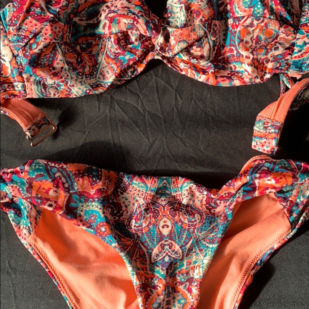 Colorful Two Piece - Picture 2 of 2